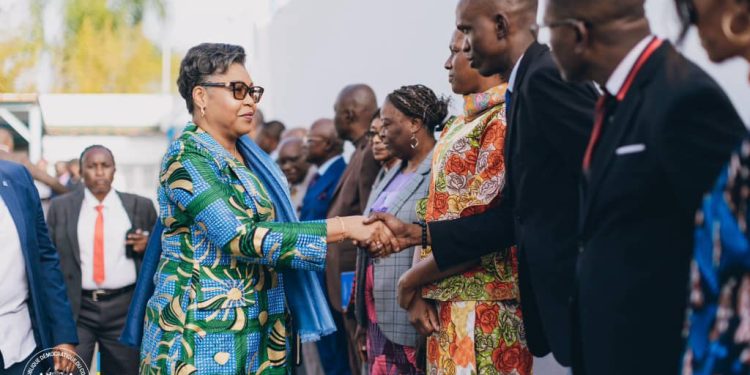 Maroc : La première ministre Judith Suminwa s’engage à améliorer les conditions de travail des diplomates congolais accrédités
