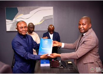 Kinshasa : Le projet d’édit budgétaire exercice 2025 chiffré à 1 milliard des dollars déposé à l’Assemblée provinciale