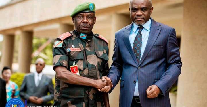 Sud-Kivu : le gouverneur militaire du Nord-Kivu, Peter Cirimwami à Bukavu pour participer aux activités organisées par Alert International dans le cadre de son projet Accès à la Justice