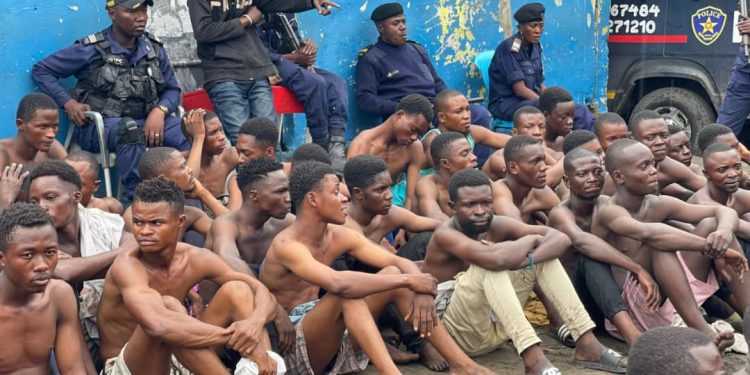 Kinshasa : La Police Nationale a réussi à arrêter plus de 100 présumés criminels au quartier Camp Luka