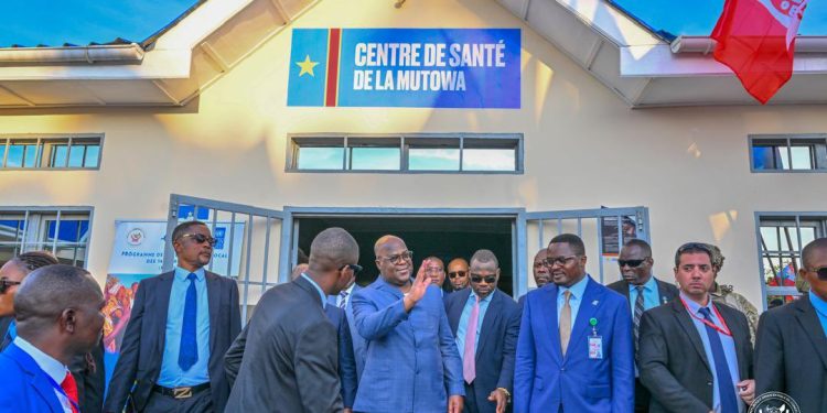 Tanganyika: Le Chef de l’État Felix Tshisekedi a inauguré le Centre de Santé de la Mutowa construit dans le cadre du PDL-145 T