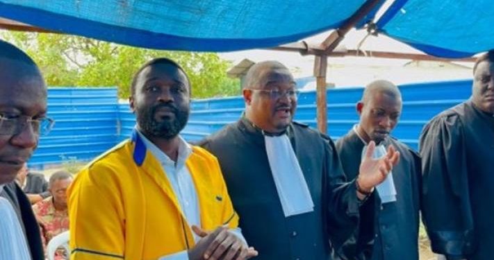 Justice : Seth KIKUNI condamné à 1 an de prison pour incitation à la désobéissance aux lois du pays