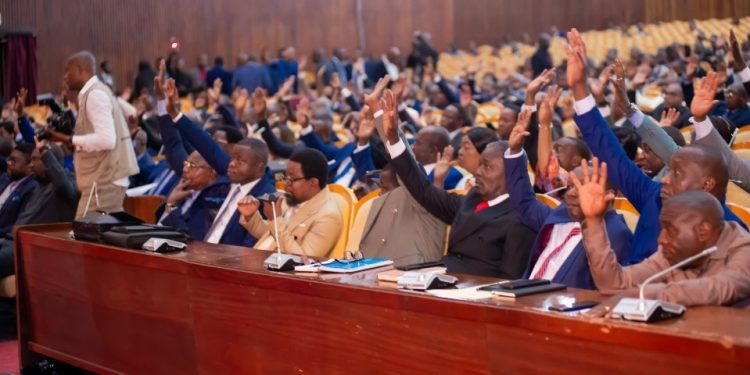 85eme prorogation de l’état de siège : l’Assemblée nationale informée sur une mission d’évaluation prévue en Ituri et au Sud-Kivu à la fin de Novembre