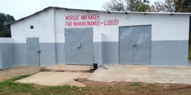Lualaba : L’honorable Dominique Munongo Inamizi réhabilite la morgue de l’hôpital de référence de Lubudi