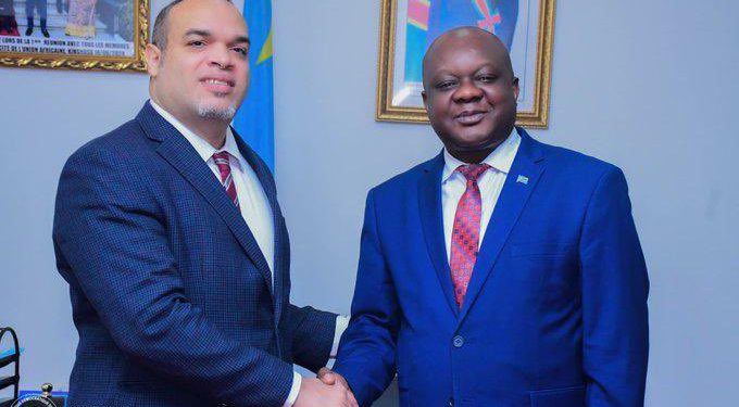 Kongo Central : Le ministre de l’Urbanisme et Habitat plaide auprès du DG de la SNEL, pour l’approvisionnement en électricité dans le Bas-Fleuve