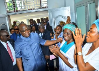 Couverture de santé universelle : Félix TSHISEKEDI a indiqué que plus de 1,3 millions de femmes ont bénéficié de ces services dans 4.300 établissements de soins du pays