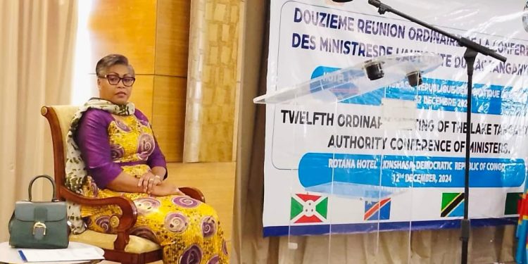Judith Suminwa à la Conférence des ministres de l’Autorité du lac Tanganyika : « La gestion durable du lac Tanganyika demeure au centre des préoccupations de mon gouvernement »