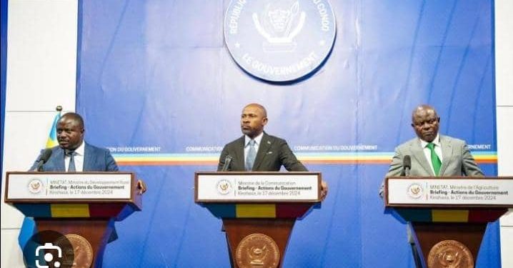 RDC : Le gouvernement annonce la disponibilité de 1.062 tracteurs en mars 2025 pour améliorer la production agricole ( Briefing de presse)