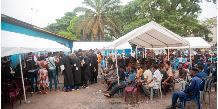 Kinshasa : 21 Kulunas condamnés à mort par la justice