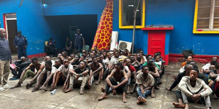 Lutte contre la criminalité en ITURI : Plus de 100 présumés malfrats devant l’auditorat, annonce la police