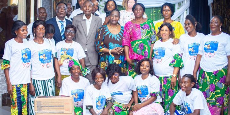 Kinshasa : l’Honorable Princesse Dominique Munongo Inamizi fête Noël aux côtés des membres de l’Asbl Génération Nehema