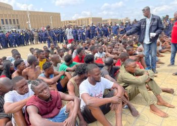 Opération Ndobo : plus de 290 présumés inciviques interpellés par le commissariat provincial de la police nationale de Kinshasa