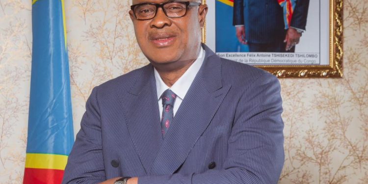 Festivités de fin d’année : le Directeur Général des Lignes Maritimes Congolaises SA Jean-Claude Mukendi Mbiyamuenza adresse ses vœux au chef de l’Etat Félix Tshisekedi