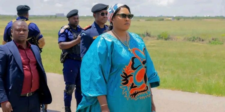 Lualaba : sermonnée par sa hiérarchie à Kinshasa, Fifi Masuka menace de traduire en justice le bourgmestre de Fungurume