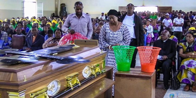 Fungurume : L’honorable Princesse Dominique Munongo rend les derniers hommages au Pasteur Kabamba Masele de l’église Methodiste-unie