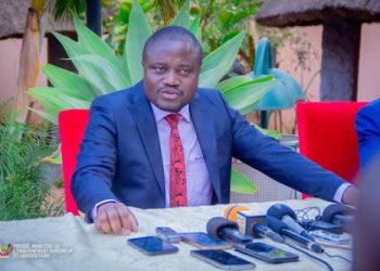 Guerre à l’Est : « Si la communauté internationale n’intervient pas pour arrêter la guerre à Goma, les FARDC et la population entreront jusqu’au Rwanda » (Mohindo NZANGI)