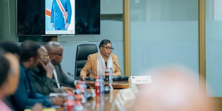 Guerre à l’Est : Le gouvernement retient la mobilisation populaire parmi les actions prioritaires