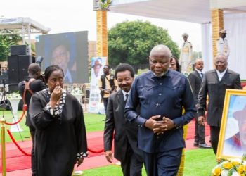 Kinshasa: L&rsquo;honorable Princesse Dominique Munongo Inamizi, a rendu les derniers hommages au patriarche Raphaël Mpanu-Mpanu Bibanda