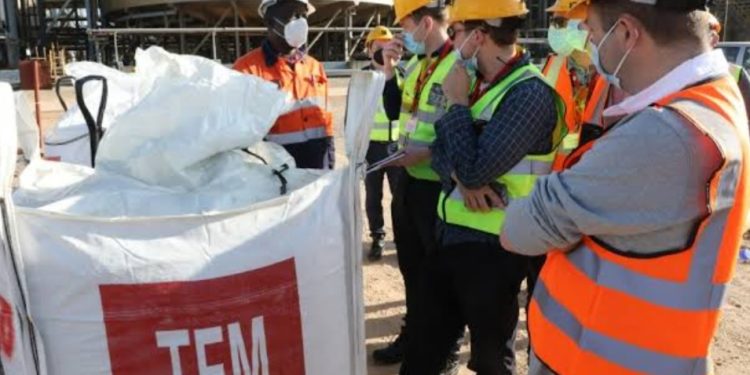 Lualaba: Les agents de Tenke Fungurume Mining dénoncent des remplacements injustifiés de responsables congolais par des cadres chinois (Document)