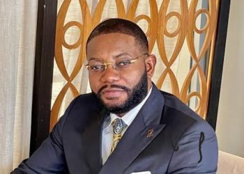 Espagne : Eric Mandala Kinzenga arrêté à Madrid en possession de 200 kilos de cocaïne et 50 mile dollars en espece (Vidéo)