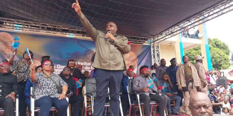 Jean-Pierre BEMBA ce lundi à Kisangani sur la situation sécuritaire de l’Est : « Nous allons boucher toutes les entrées et nous allons libérer les territoires occupés par les ennemis »