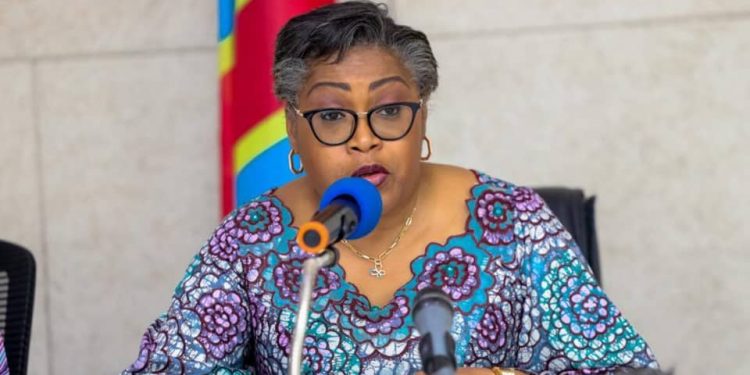 Mining Indaba : Par visioconférence, la Première Ministre dénonce l’inaction de la communauté internationale face au pillage des minerais de la RDC