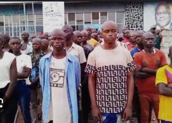 Agression rwandaise : Plus de 500 jeunes du Sud-Ubangi rejoignent l’armée congolaise pour défendre la RDC