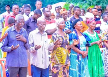 Lomami : Culte œcuménique en soutien aux FARDC-Wazalendos et à leurs alliés, le gouvernement provincial exhorte la population au patriotisme et incite la jeunesse à s&rsquo;engager dans l&rsquo;armée