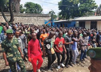 Agression rwandaise : Plus de 100 jeunes volontaires du Kasaï rejoignent les FARDC pour lutter contre les rebelles M23