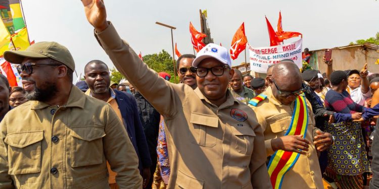 Haut-Katanga : le président du Senat Jean-Michel Sama Lukonde prêche l’unité et la cohésion nationale aux jeunes de Sakania face à l’agression rwandaise