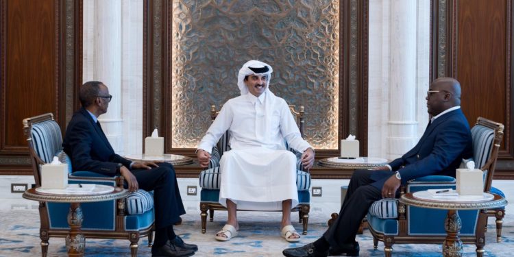 Guerre à l’est : Devant l’émir du Qatar, Félix Tshisekedi et Paul Kagame s’engagent à œuvrer pour une paix durable