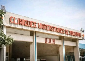 Kasaï-Oriental : un kit solaire avec frigo pour la gestion de la banque de sang dotés aux cliniques universitaires de Mbuji-Mayi