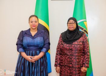 Coopération : l’amélioration continue de la coopération bilatérale entre la RDC et la Tanzanie au centre d’échanges entre Samia SULUHU Hassan et Thérèse KAYIKWAMBA WAGNER