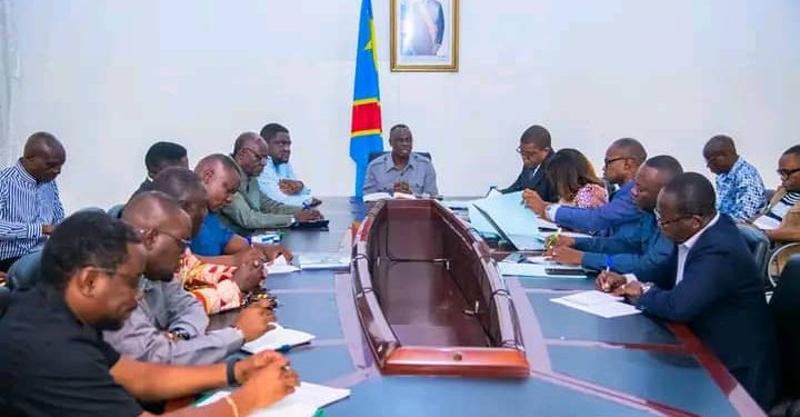 Kasaï-Oriental: suite à la gestion jugée critique, le gouvernement provincial retire la responsabilité de la gestion des péages au FONER