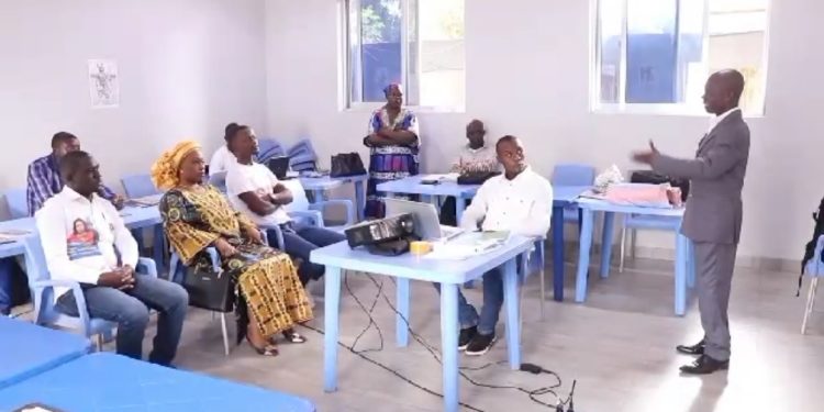 Lubumbashi:Le personnel soignant et les relais communautaires de la zone de santé Ruashi bénéficient de la formation de lutte contre la malnutrition grace à l’honorable Pauline MUSHENGEZI IGWABI