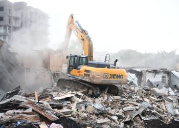 Kinshasa : Démolition des constructions anarchiques à Kintambo sur instruction du gouverneur Daniel Bumba