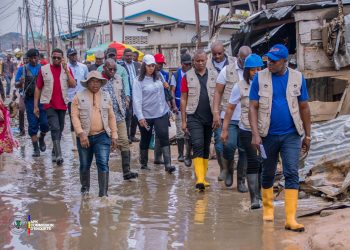 Inondations à Kinshasa : « Nous estimons que nous devons mener des actions urgentes pour protéger les vies humaines » (Patricia Mwimpe, rapporteure)