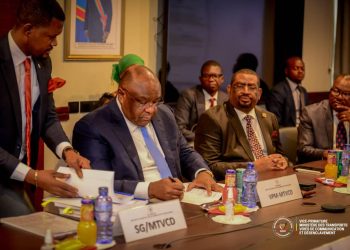 Le gouvernement Suminwa signe un contrat public-privé pour moderniser le port de Kalemie