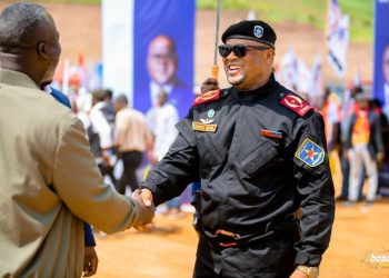 Kinshasa : Israël Bankulu Kantu remplace Blaise Kilimba limba au commandement de la Police ville