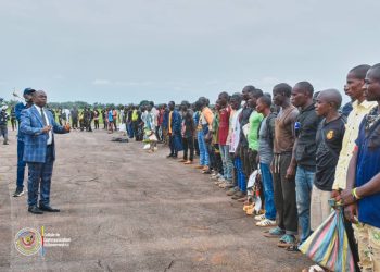 Haut-Uele : Plus de 276 jeunes congolais s&rsquo;envolent pour une formation militaire à Kamina