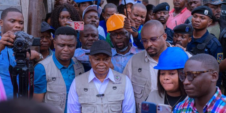 Inondations à Kinshasa : des victimes recommandent à la commission parlementaire le curage régulier de la rivière N’djli