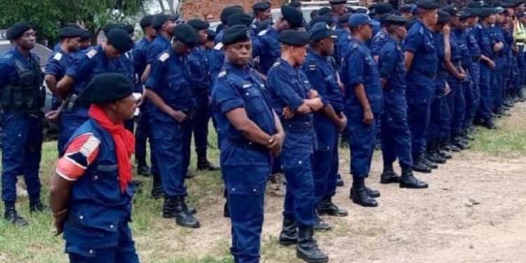 Beni : la discipline et le patriotisme rappelés aux agents de la police par le nouveau commissaire provincial du PNC