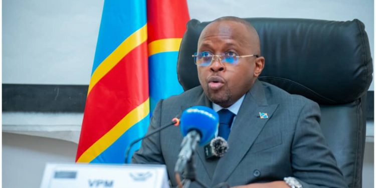Agression rwandaise : le ministre de l’intérieur Jacquemain SHABANI insiste qu’il a des preuves de la présence de Joseph KABILA à Kigali et à Goma