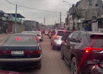 Reprise du sens unique à Kinshasa : Un désordre total observé sur les avenues du tourisme et Nguma, les usagers exposés aux accidents