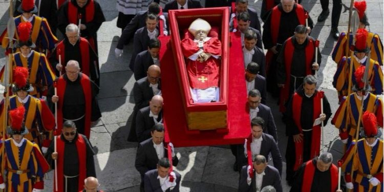 Funérailles du Pape François : une délégation du gouvernement congolais attendu à Rome ce samedi
