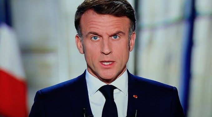 Agression rwandaise : Emmanuel Macron appelle au respect de l’intégrité territoriale de la RDC lors de sa visite à Madagascar
