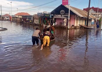 Inondations meurtrières à Kalemie: plus de 17 grandes écoles détruites mettant en péril la poursuite de l’année scolaire en cours (Christian Mwando)