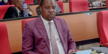 Inondations à Kinshasa : « Quel discours allons-nous amener à la population qui nous a confié la responsabilité de les représenter » (député Nicolas WEMAKOY)