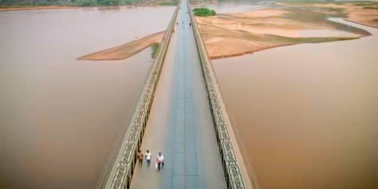 Le pont Loange en péril : un appel urgent à l’intervention gouvernementale