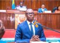 Kasaï-Oriental : dossier 3 millions de dollars, l’assemblée provinciale vote pour la mise en accusation du gouverneur Mbwebwa Kapo